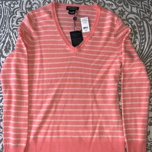 Cashmere Lord & Taylor Medium Sweater
